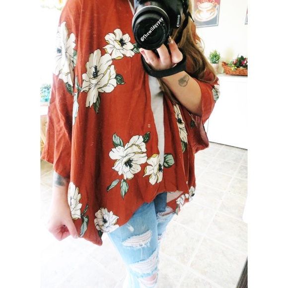 NWOT Rustic floral kimono 🍂 - Picture 4 of 8